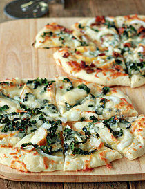 Gorgonzola, Kale, and Pear Pizza with Optional Bacon | Kitchen Treaty