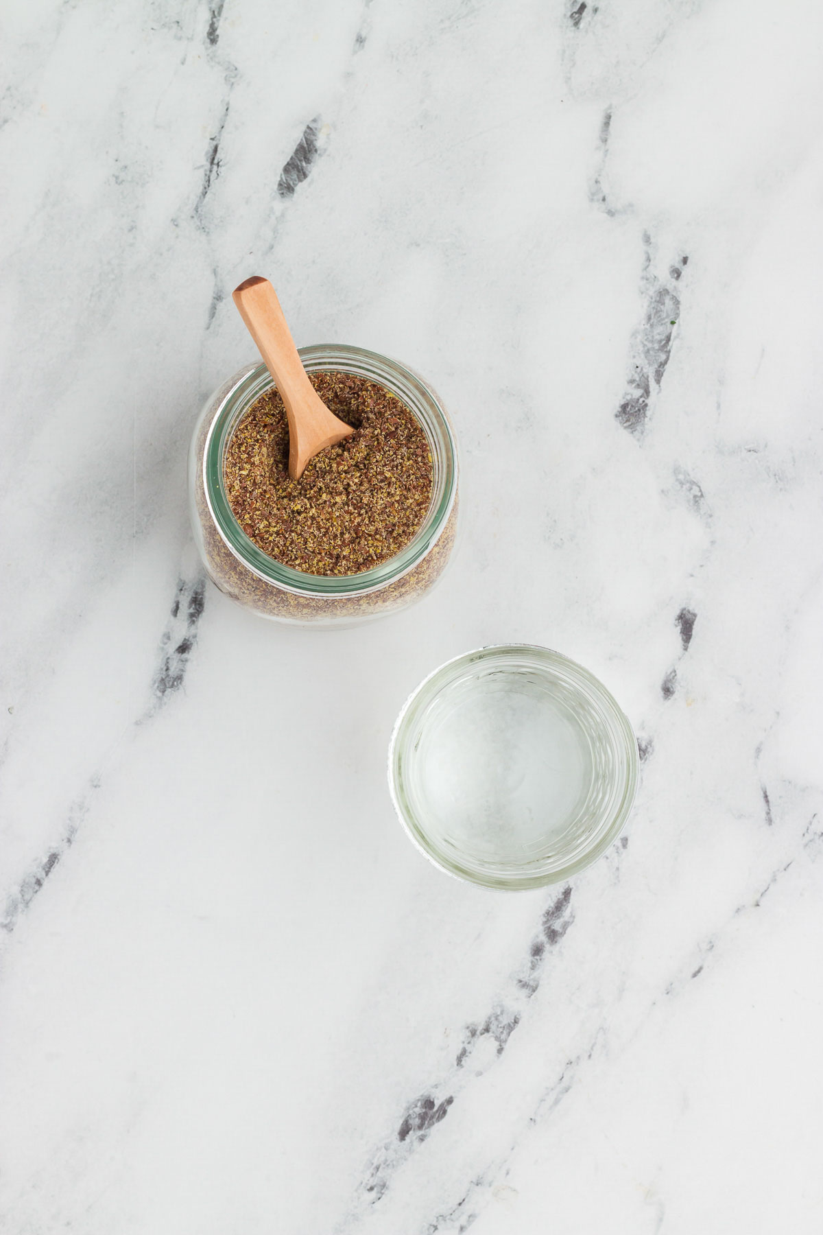 Water and ground flaxseed, the two ingredients needed to make a flax egg