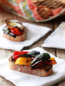 Roasted Pepper Crostini
