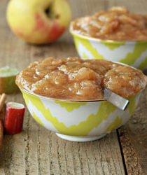 Cinnamon rhubarb applesauce | Kitchen Treaty