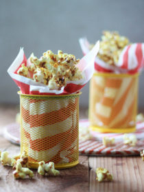 Spicy Curry Popcorn - the perfect addicting balance between sweet and spicy.
