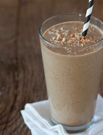 Toasted Coconut Coffee Smoothie | Kitchen Treaty