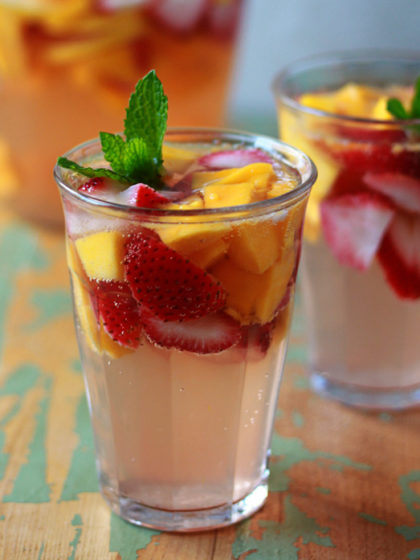 White Strawberry-Mango Sangria - A light, refreshing, and luscious sangria that's just perfect for summer.